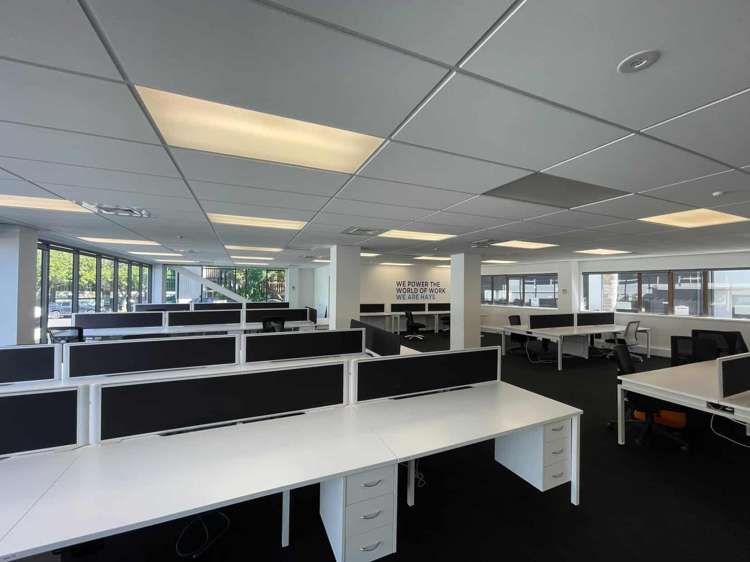 132 Hurstmere Road Takapuna_5