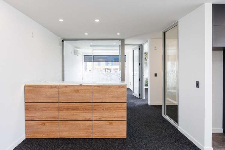 656 Tremaine Avenue Milson_11