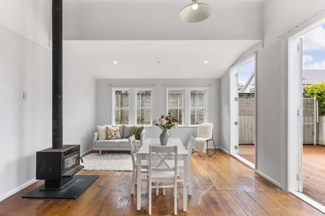 52 Parkvale Road Karori_2