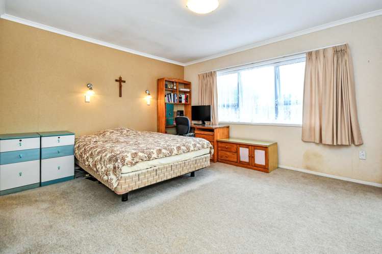 38 Rushgreen Avenue Pahurehure_10