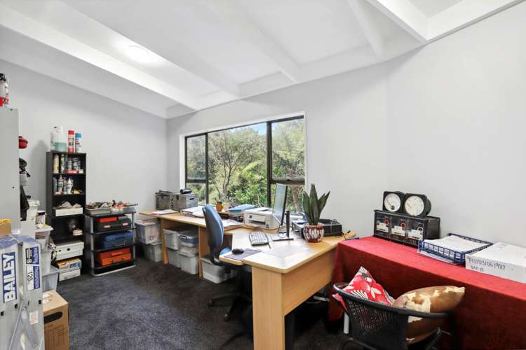 33 Quinns Road Waiatarua_18