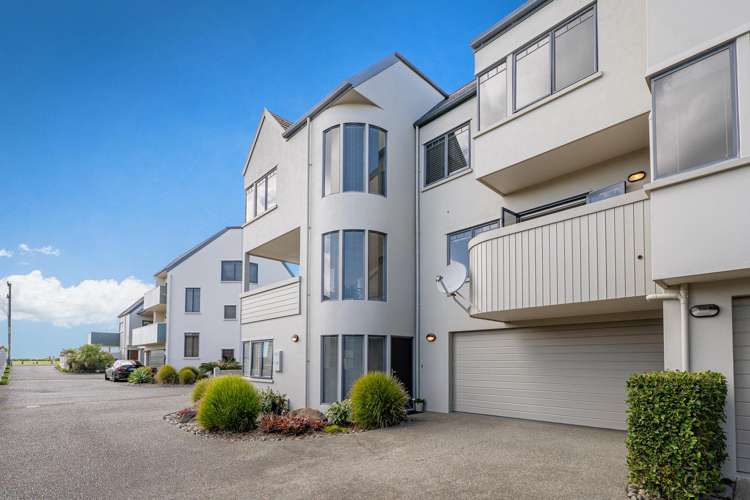 54c Buffalo Beach Road_1