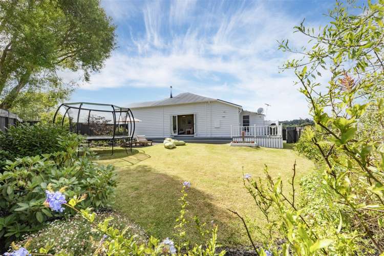 6 Forlong Rise Helensville_18