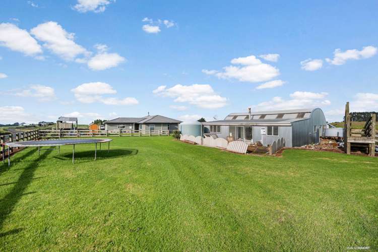 48 Hatton Road Awhitu_3