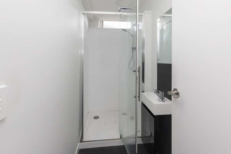 77 Montreal Street Sydenham_16