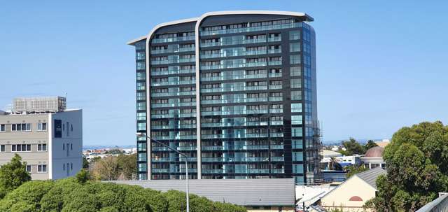 1104/8 Lakewood Court Manukau_1