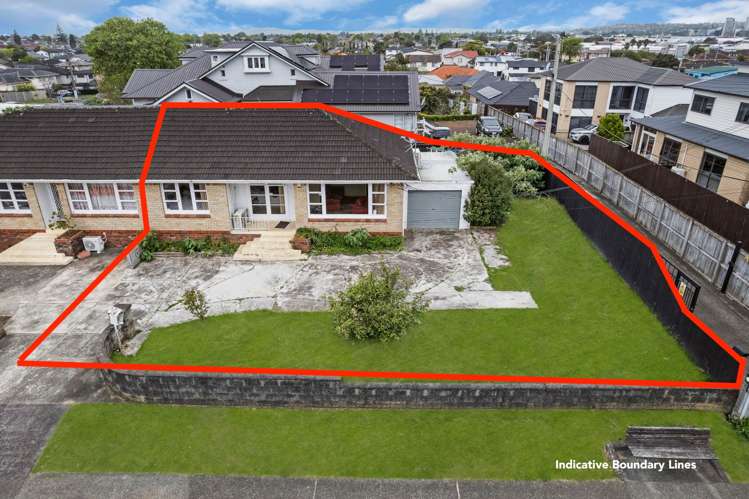 2/116 Wallace Road_1