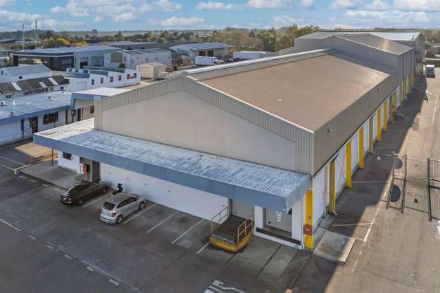 375 Tremaine Avenue Takaro_2