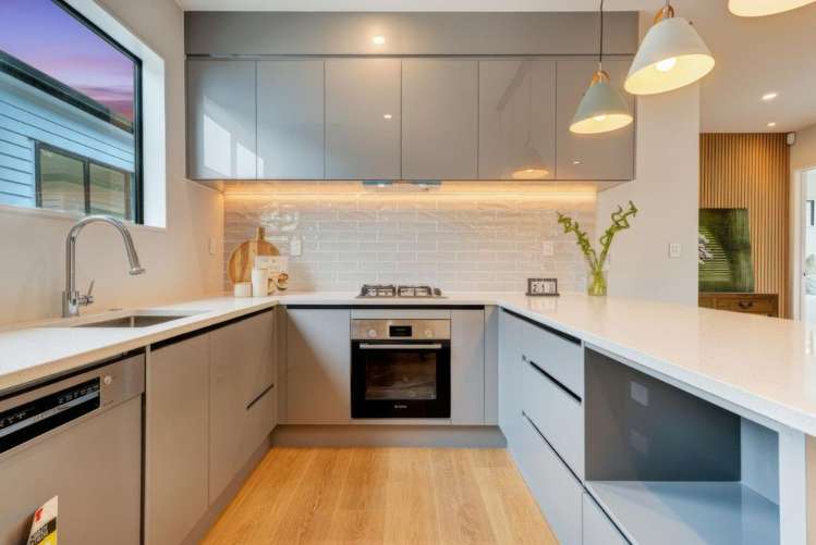 E/57 Helena Street 11410_3