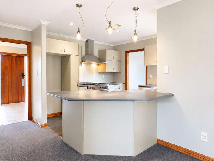 31 St James Drive Huntington_9