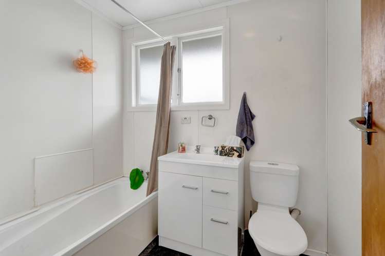 27 a-e Rimu Street Inglewood_12