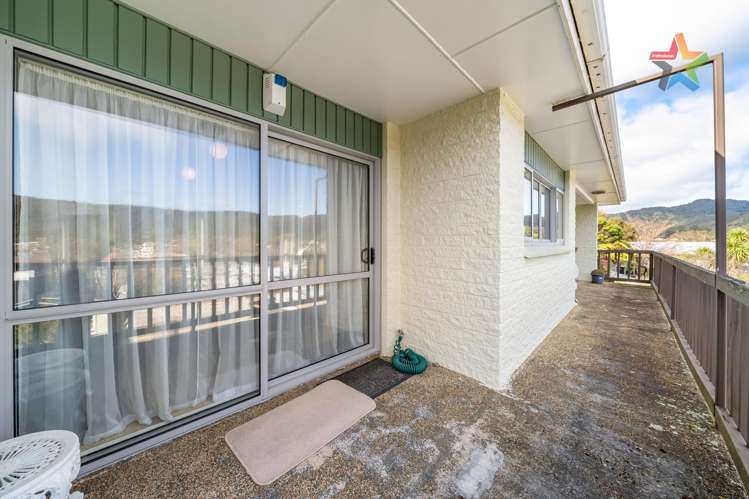 18 Mimihau Grove Wainuiomata_22