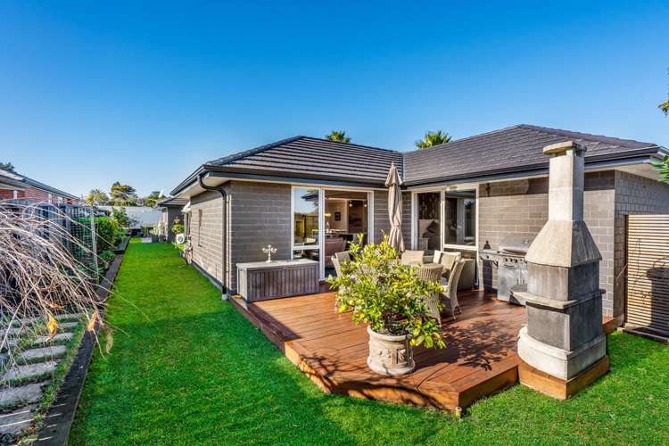 1 Annieston Place Waiuku_13