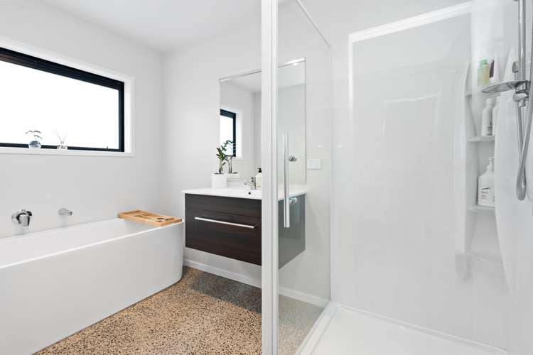 15 Puroto Place One Tree Point_15