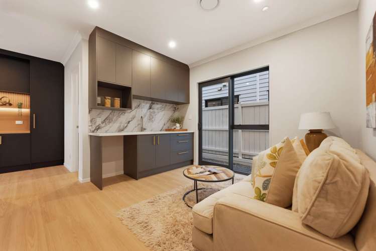217A Murphys Road Flat Bush_12
