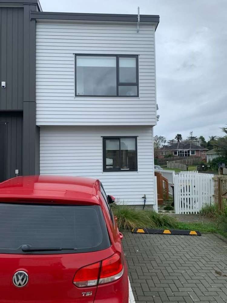 67A Divich Avenue Te Atatu South_13