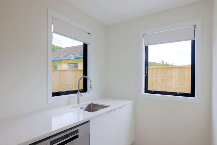 46 Wainuiomata Road Wainuiomata_3