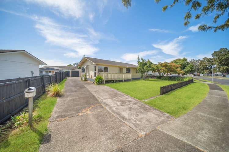 17 Sandrine Avenue Clover Park_14