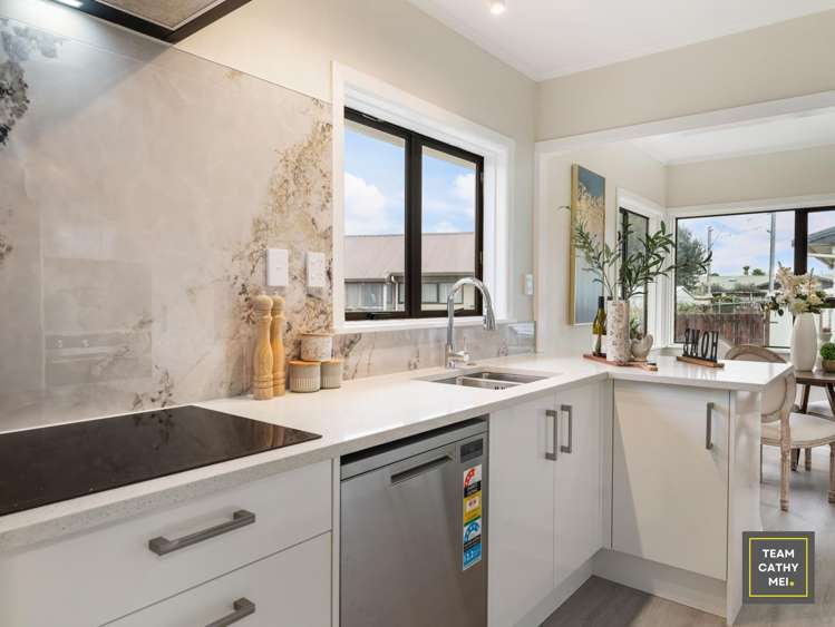 1/10 Manuroa Road Takanini_10