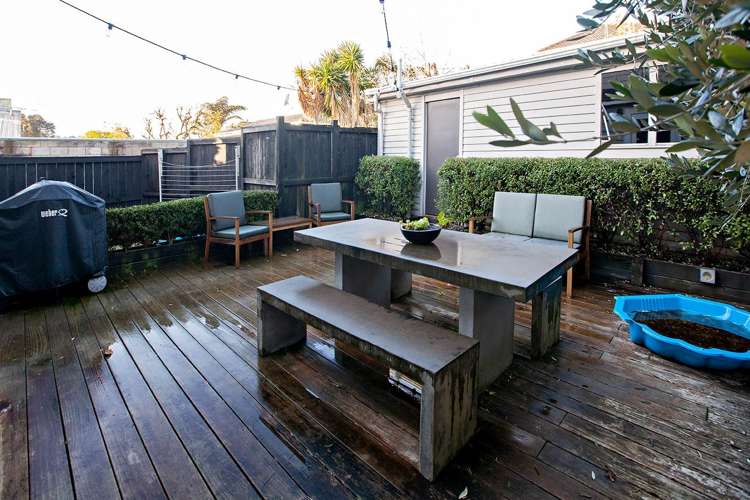 41 Forbes Street Onehunga_19