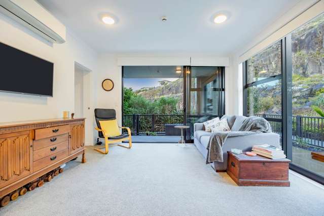 G05/3 Percy Winstone Lane Stonefields_2