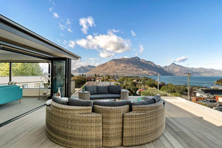 3 Panorama Place Queenstown_27