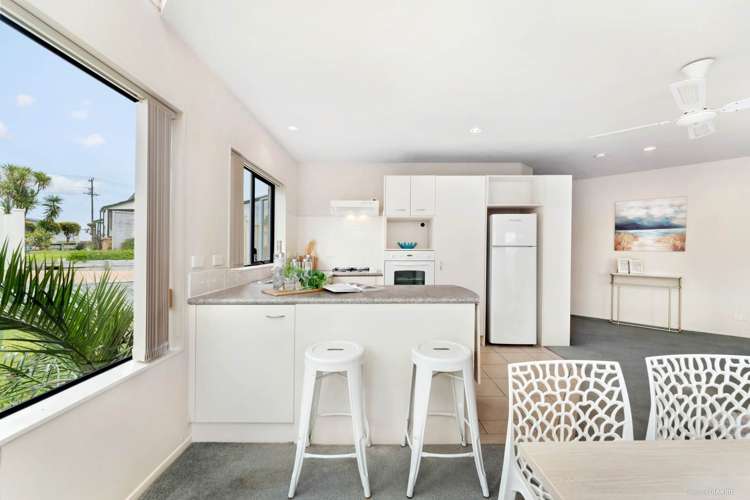 36/169 Sturges Road Henderson_4