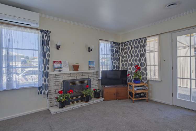 2/75 Ranui Avenue Waimataitai_2