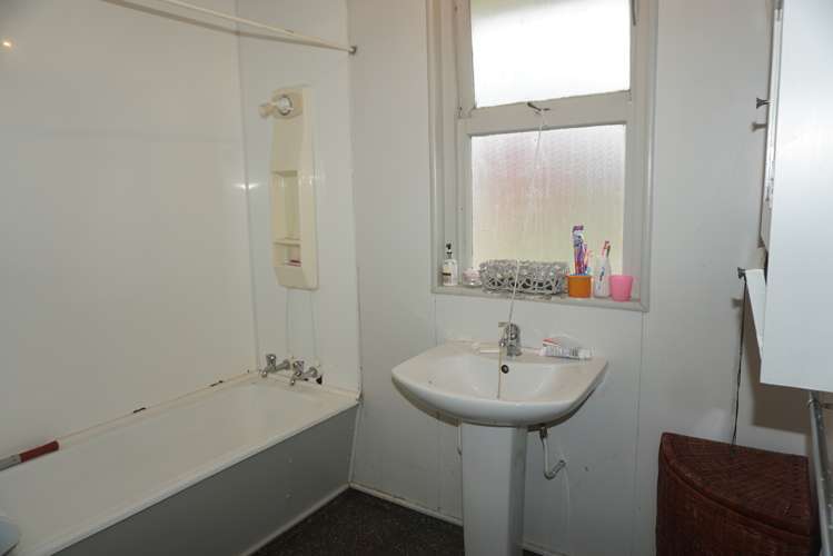 8 Canna Street Lawrence_13