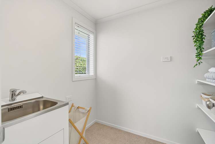 128 Derwent Crescent Glengarry_20