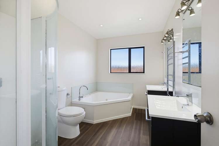 28 Sailmaker Close Whitby_16