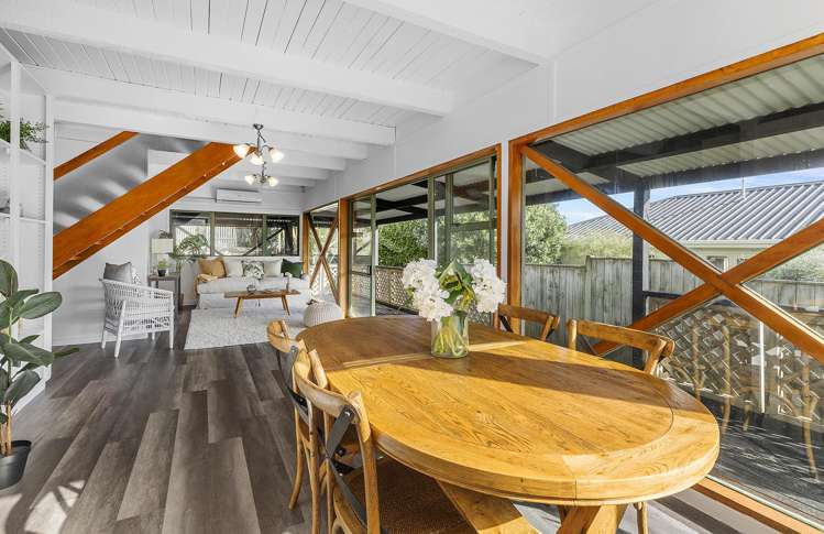 117 Gloaming Hill Titahi Bay_4