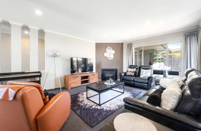 8 Deerfield Place Flat Bush_2