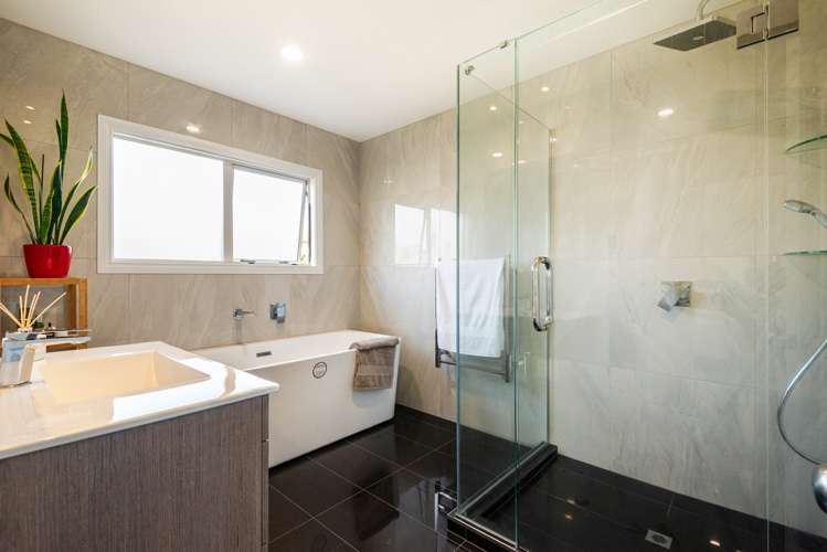 16 Oakway Drive Schnapper Rock_18