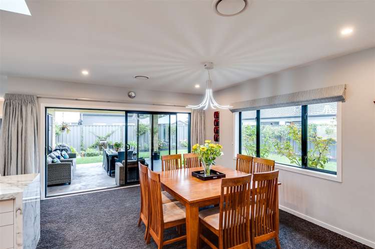 14 Aspiring Drive Poraiti_7