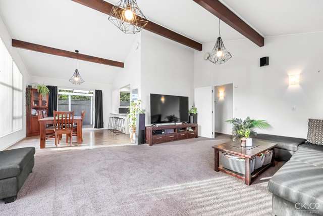 34 Sunshine Crescent Kelson_2