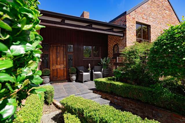 93 Gala Street Queens Park_1