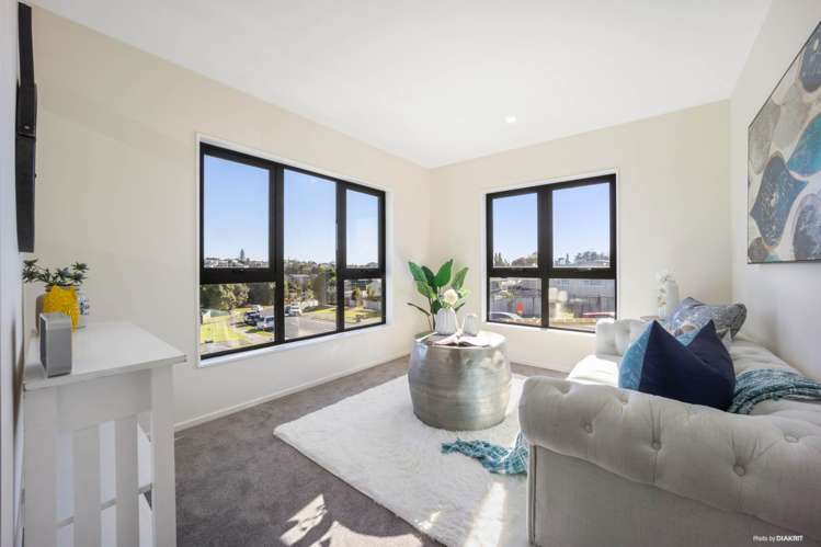 45A&B Commodore Drive Lynfield_8