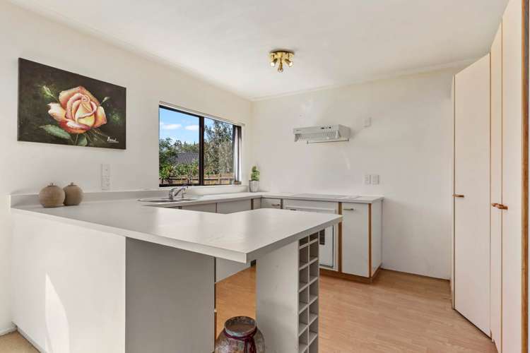 5 Oakmont Place Wattle Downs_15