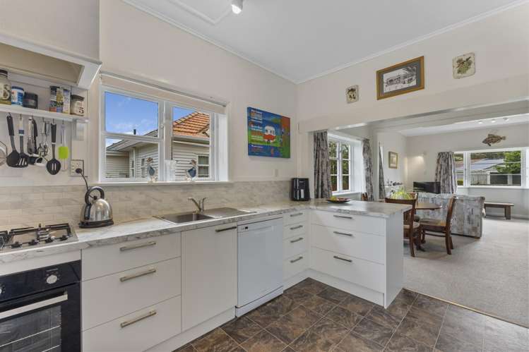 143 Grey Street Springvale_5