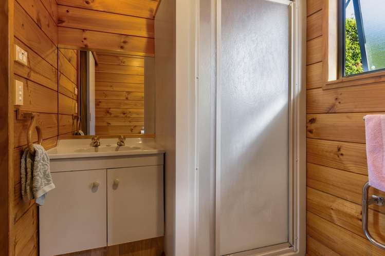 33 Cable Bay Block Road Cable Bay_19