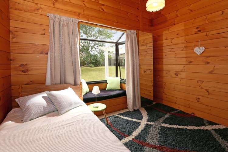 13 Chablis Place Henderson_14