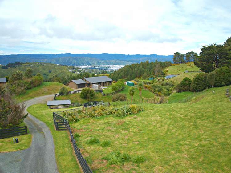 346 Horokiwi Road Horokiwi_26