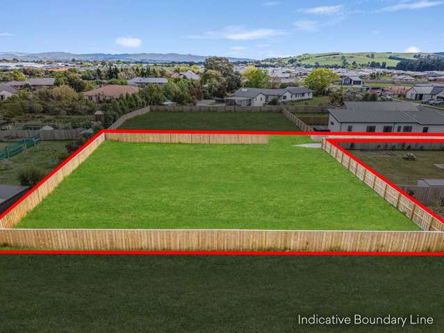 * Under Contract * Large Secluded Section