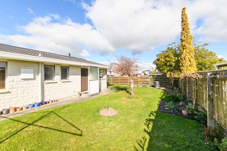 8 Heayns Place Feilding_11
