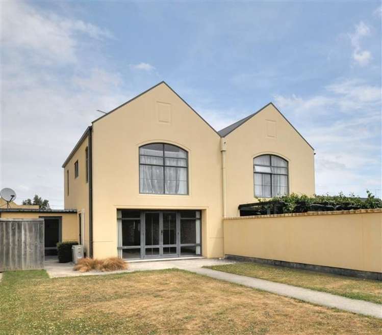 99 Charles Street Blenheim Central_11