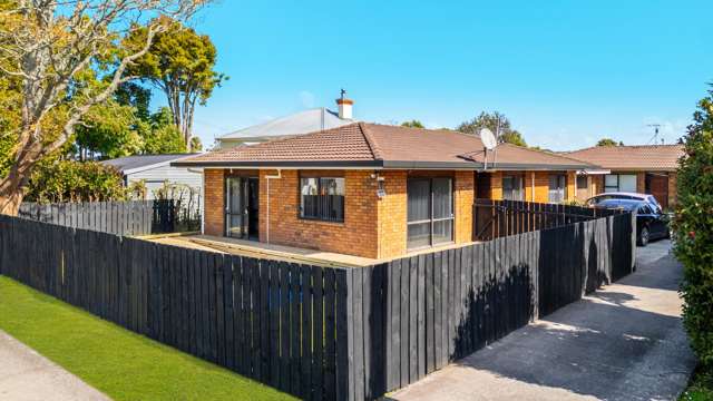 1/3 Kelvin Road Papakura_1