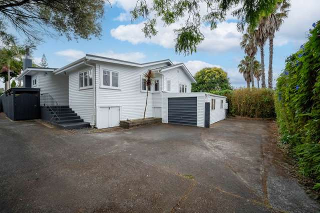 Timeless Character on a Freehold 502m² Section