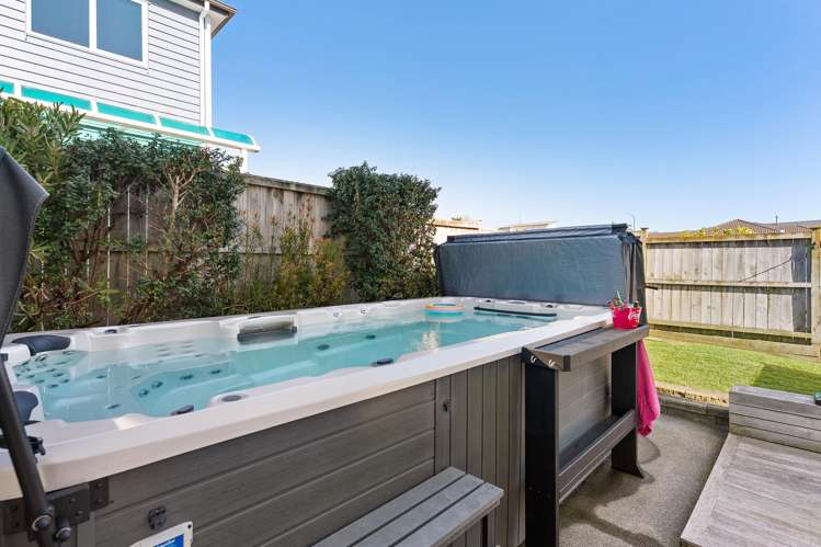 13 Thistle Close Beachlands_14