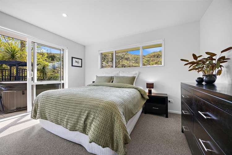 36 Crabb Fields Lane Riverhead_13